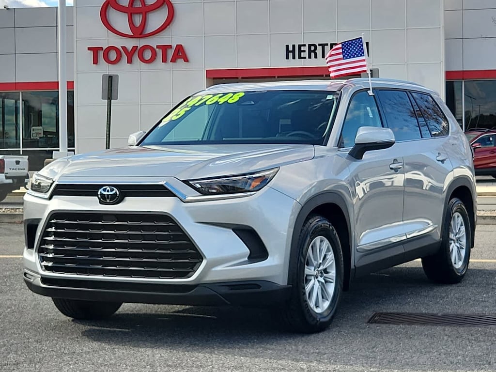 Used 2025 Toyota Grand Highlander XLE Sport Utility