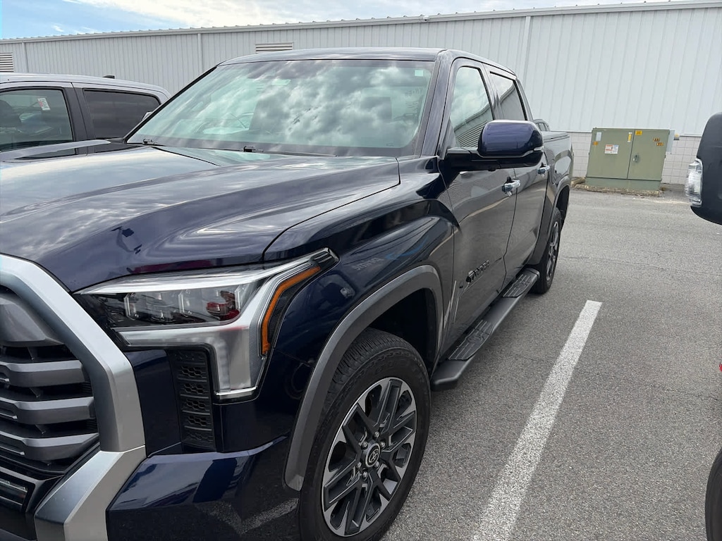 Used 2024 Toyota Tundra Limited CrewMax 5.5 Bed (Natl) Truck