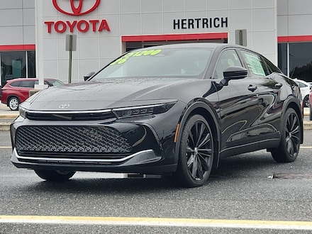 2026 Toyota Crown Nightshade Car