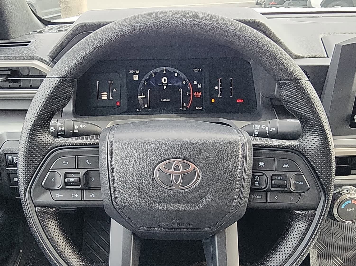 2025 Toyota Tacoma SR5 - Photo 13