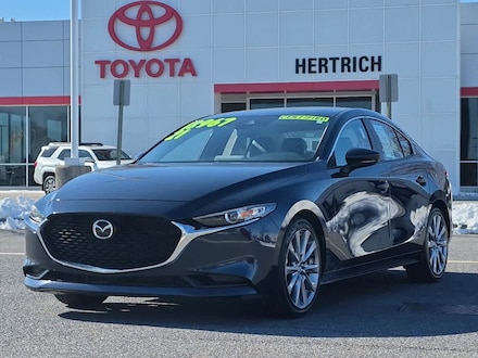 2021 Mazda Mazda3 Preferred Car