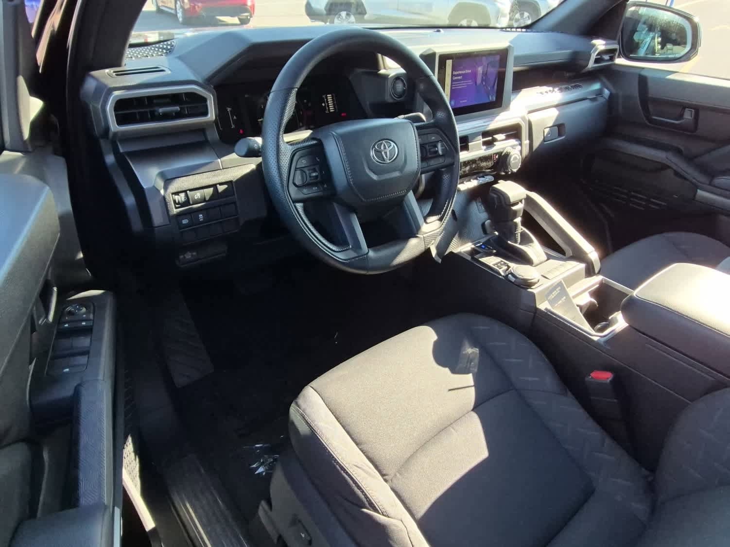 2026 Toyota Tacoma SR5 - Photo 8