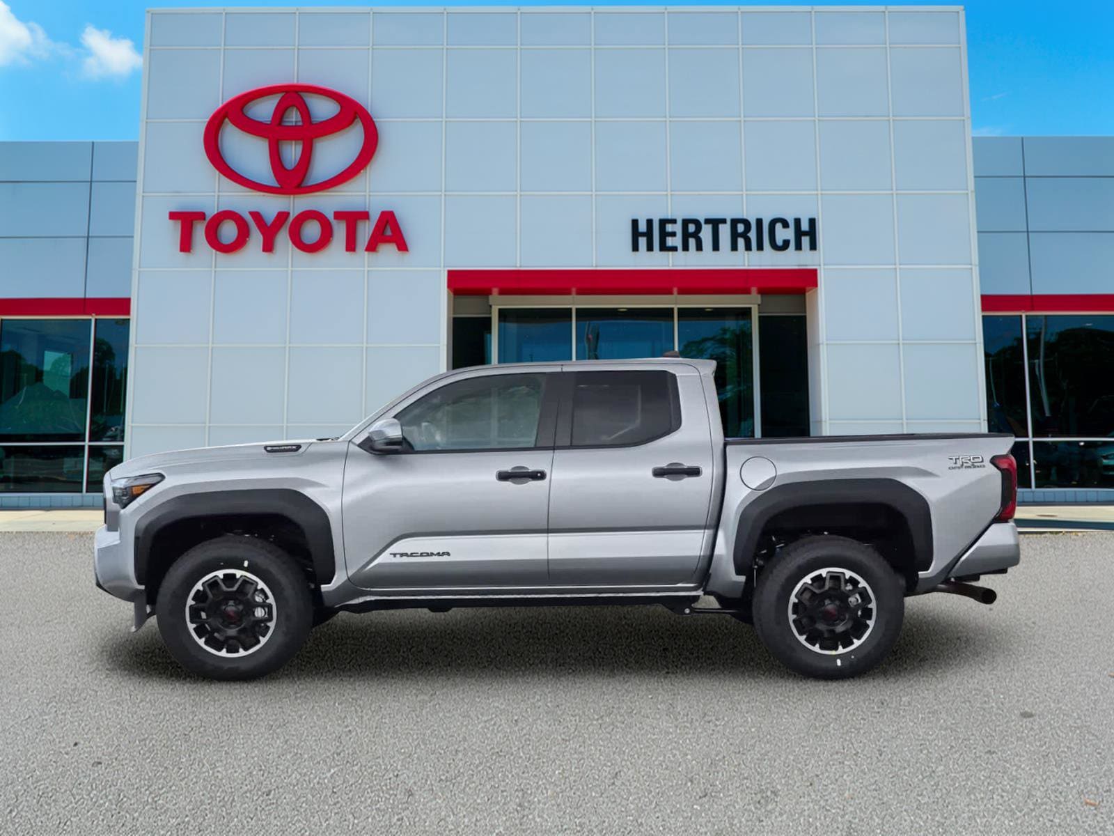 2026 Toyota Tacoma TRD Off Road - Photo 9
