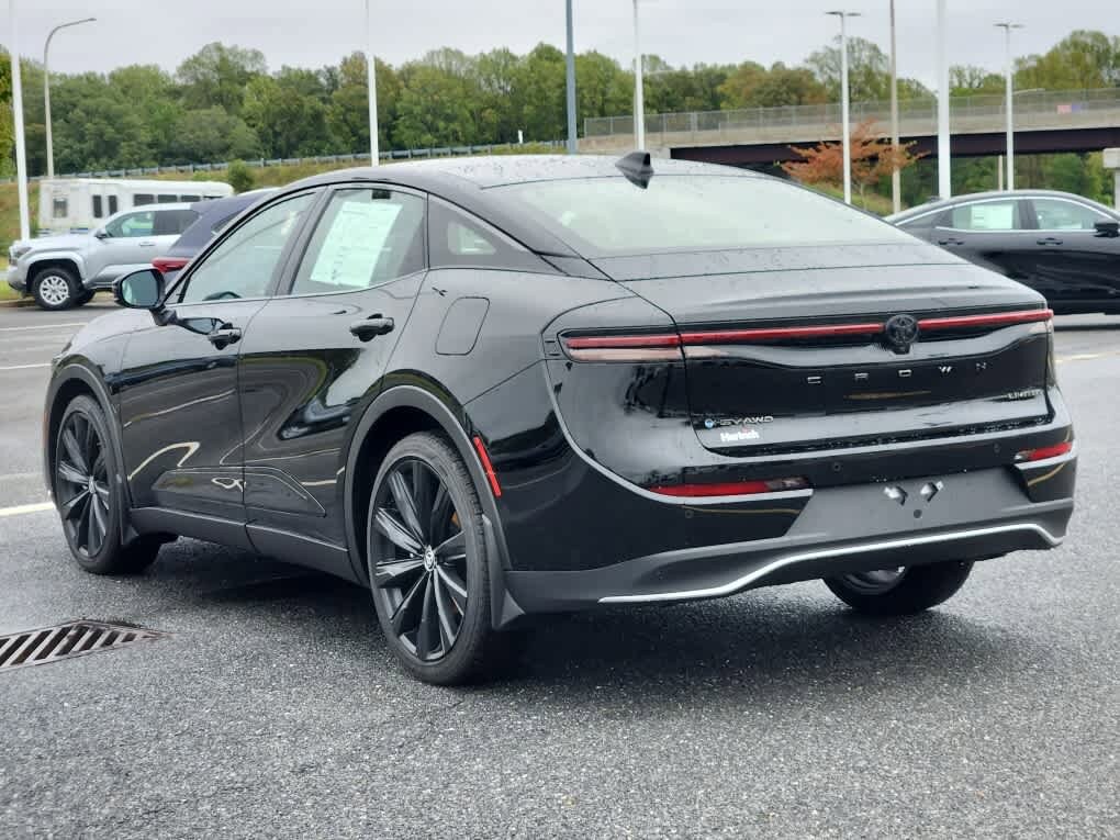 2026 Toyota Crown photo 4