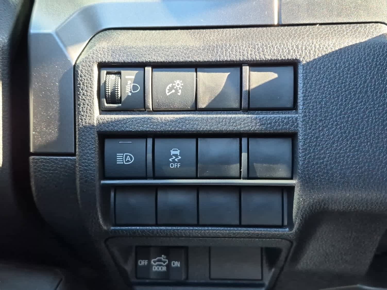 2026 Toyota Tacoma SR5 - Photo 14