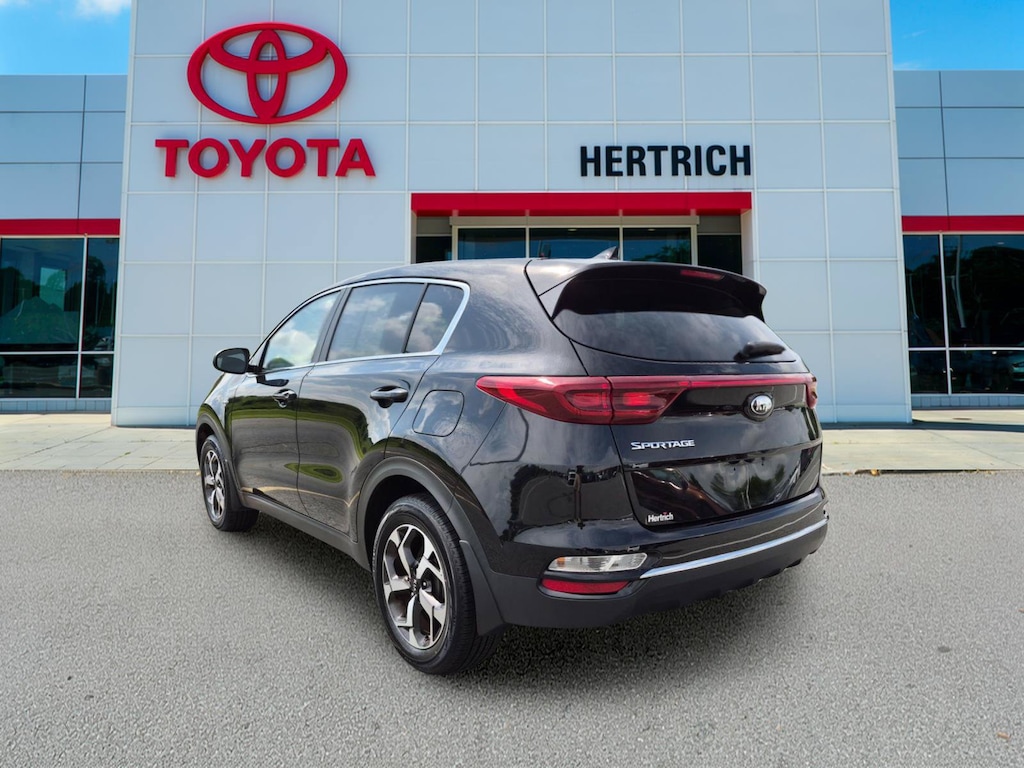 Used 2022 Kia Sportage LX Sport Utility