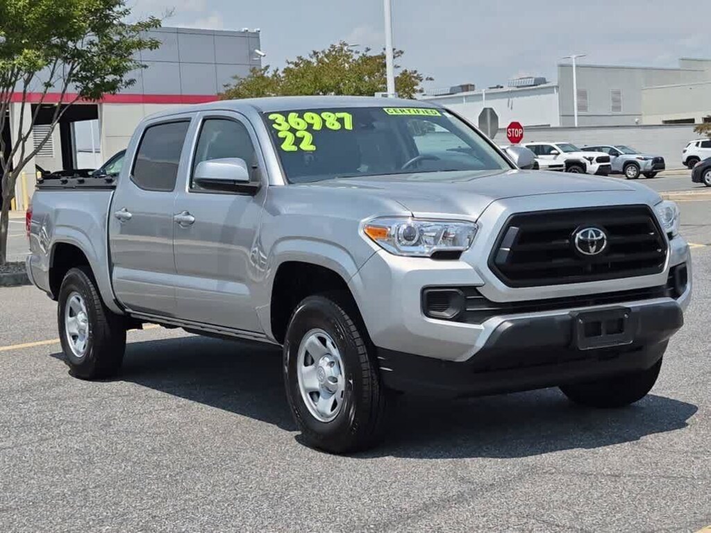 Used 2022 Toyota Tacoma SR Double Cab 5 Bed V6 AT (Natl) Truck