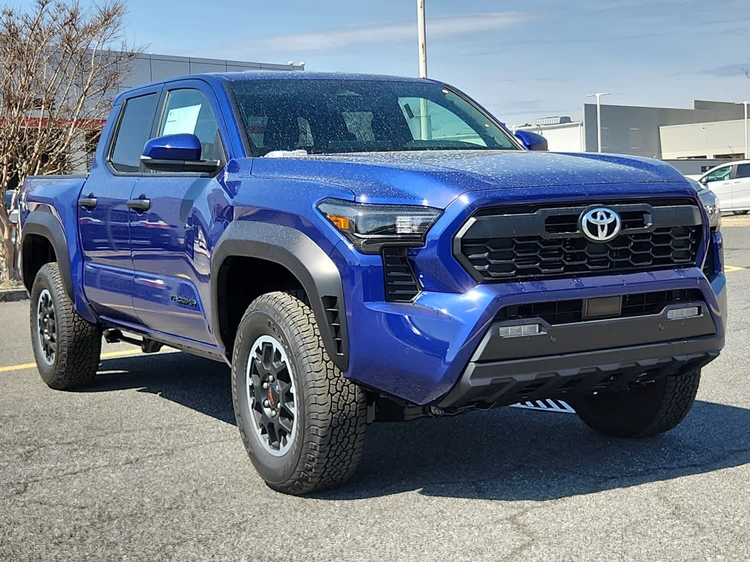 2025 Toyota Tacoma TRD Double Cab photo 2