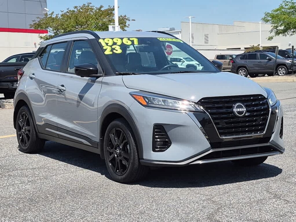 Used 2023 Nissan Kicks SR Sport Utility