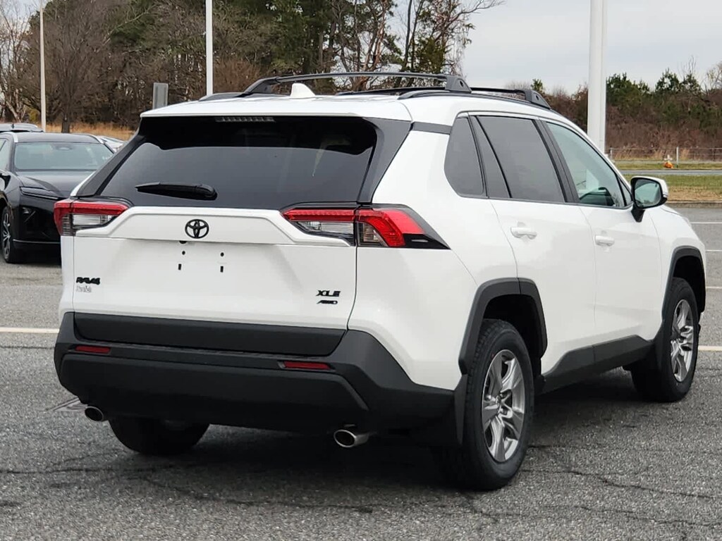 New 2025 Toyota RAV4 XLE SUV