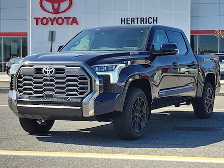 2025 Toyota Tundra Platinum Hybrid CrewMax 5.5 Bed (Natl) Truck