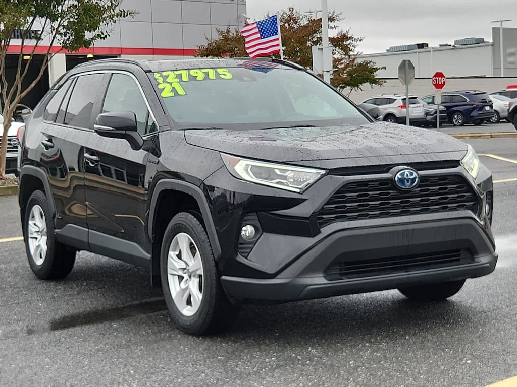 Used 2021 Toyota RAV4 Hybrid XLE Sport Utility