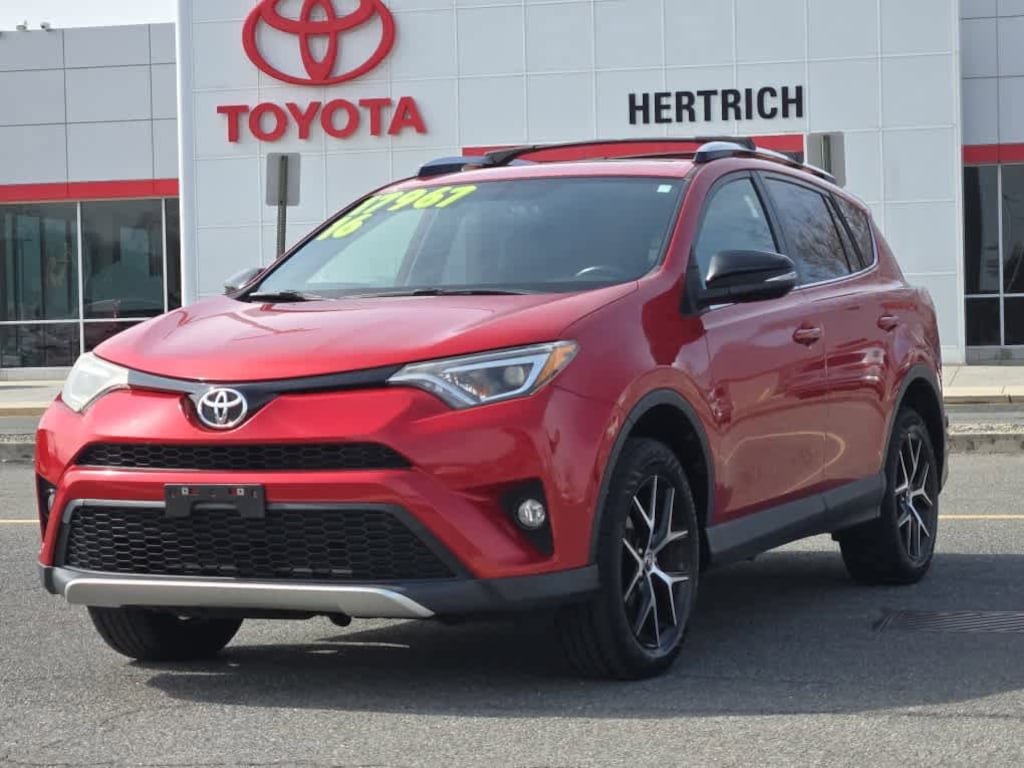 Used 2016 Toyota RAV4 SE Sport Utility