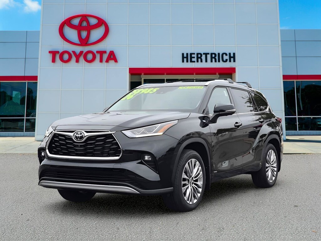 Used 2026 Toyota Highlander Hybrid Platinum Sport Utility