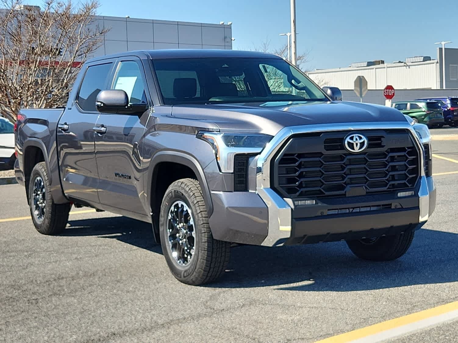 2025 Toyota Tundra SR5 CrewMax photo 2