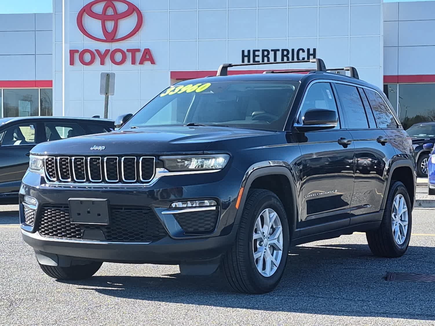 2023 Jeep Grand Cherokee Limited's photo