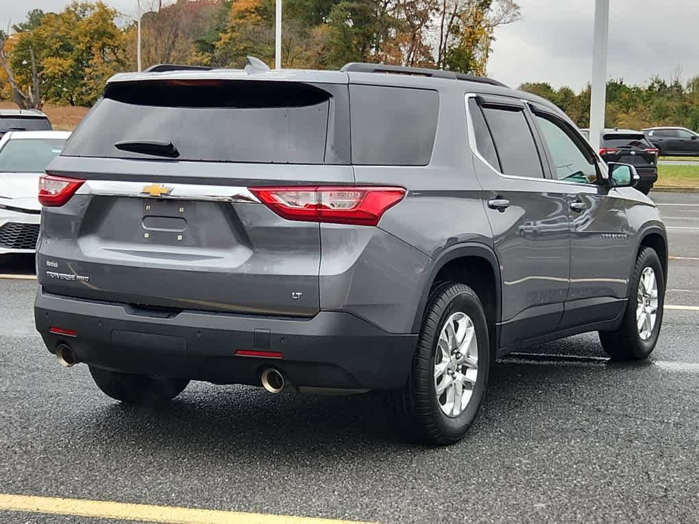 2019 Chevrolet Traverse Cloth photo 2