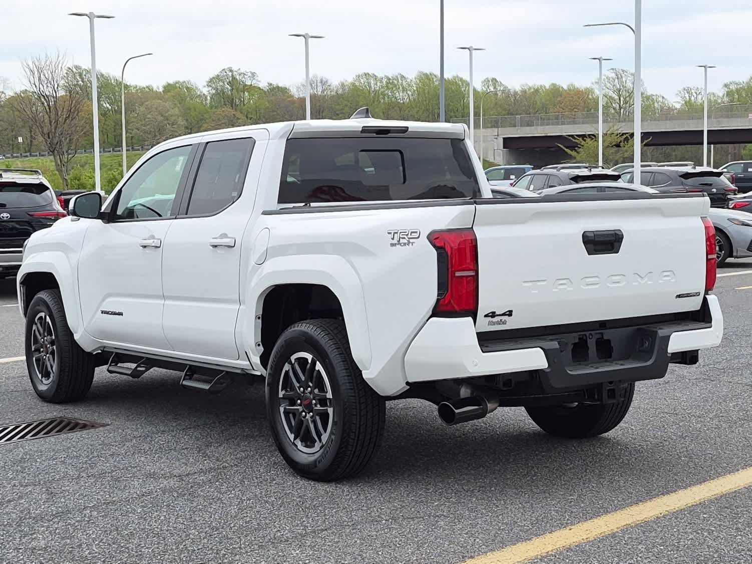 Ice Cap 2025 Toyota Tacoma TRD Sport Double Cab 4WD Pickup Truck Four-Wheel Drive Automatic