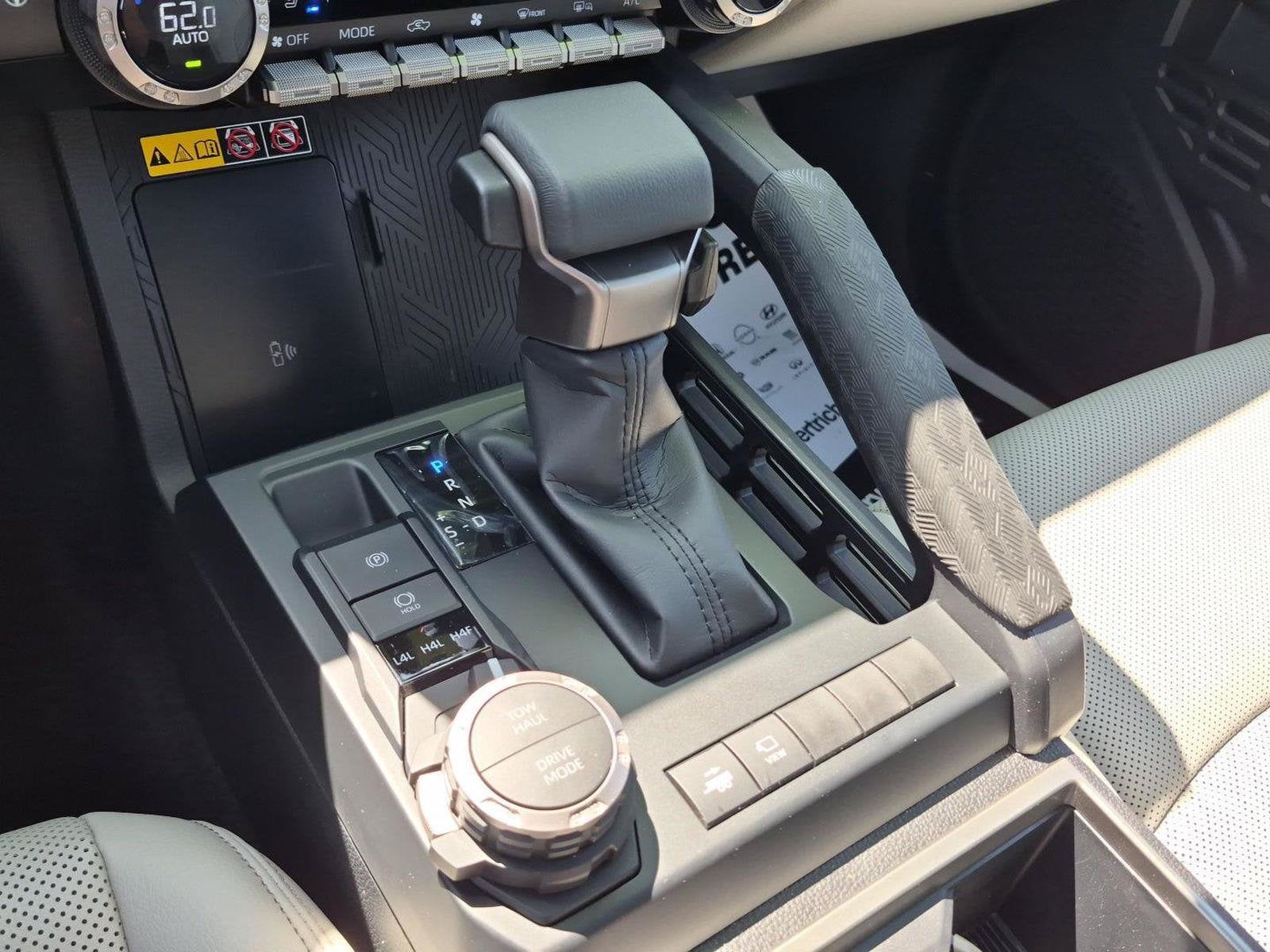2026 Toyota Tacoma Limited - Photo 11