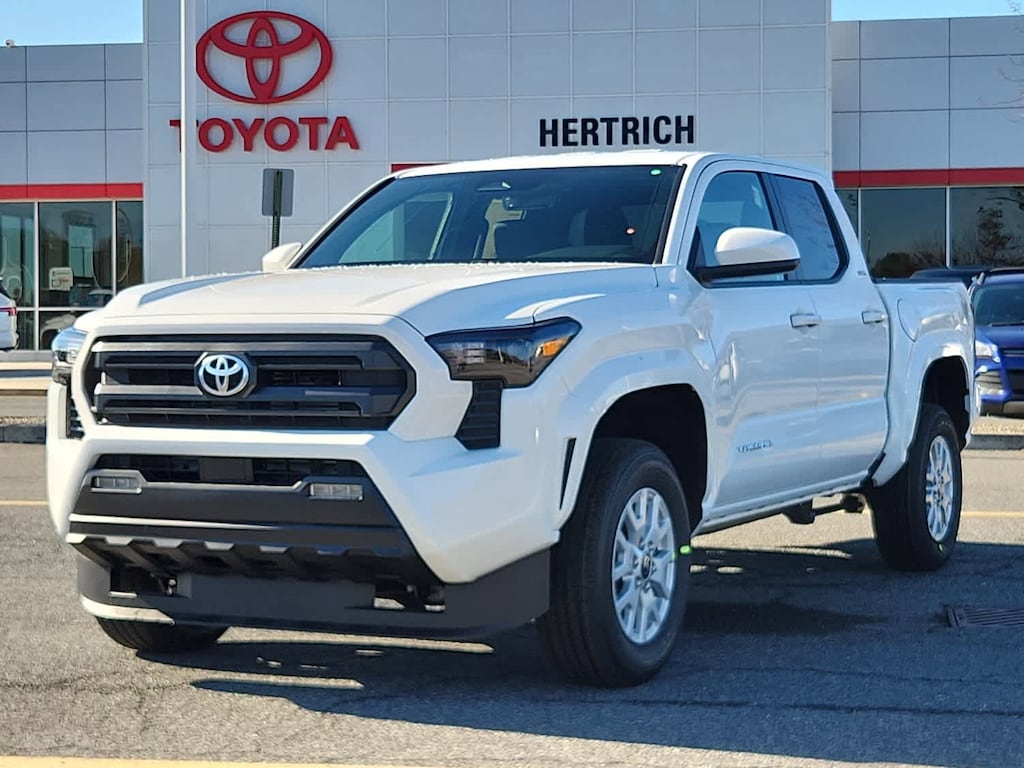 New 2025 Toyota Tacoma SR5 Truck Double Cab