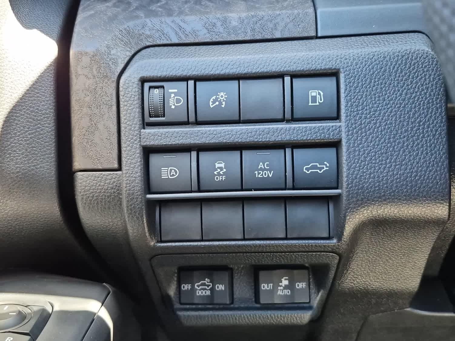 2026 Toyota Tacoma Limited - Photo 14