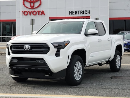 2025 Toyota Tacoma SR5 Truck Double Cab