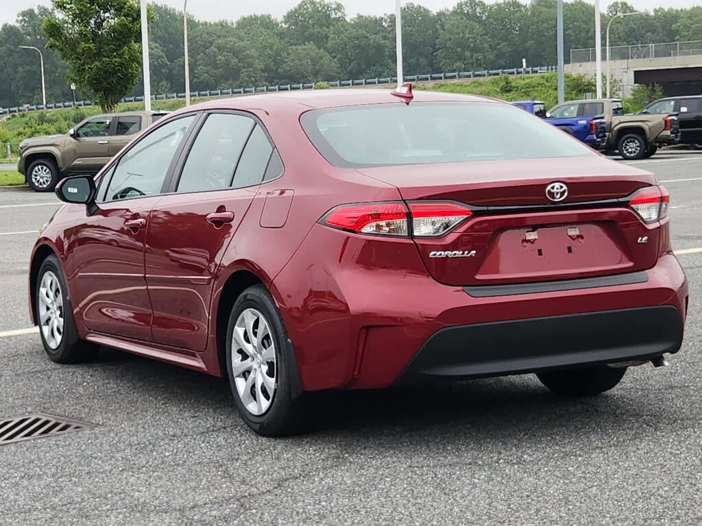 Used 2025 Toyota Corolla LE Car