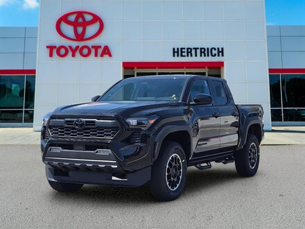 2026 Toyota Tacoma i-FORCE MAX TRD Off-Road i-FORCE MAX Truck Double Cab