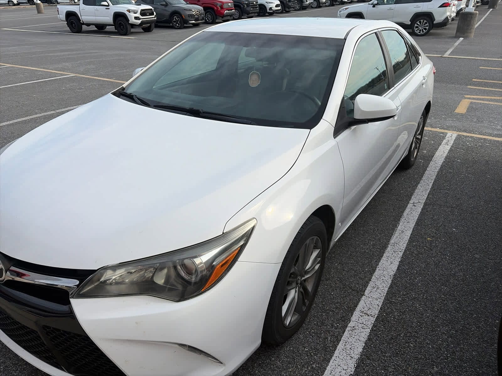 2016 Toyota Camry SE