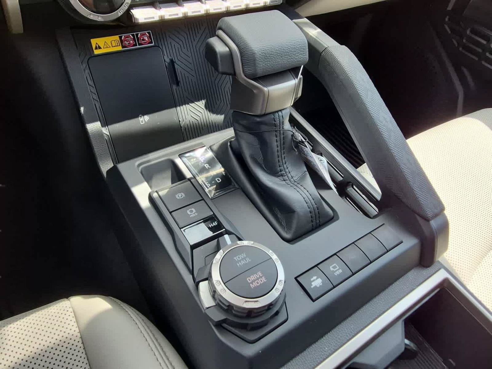 2026 Toyota Tacoma Limited - Photo 15