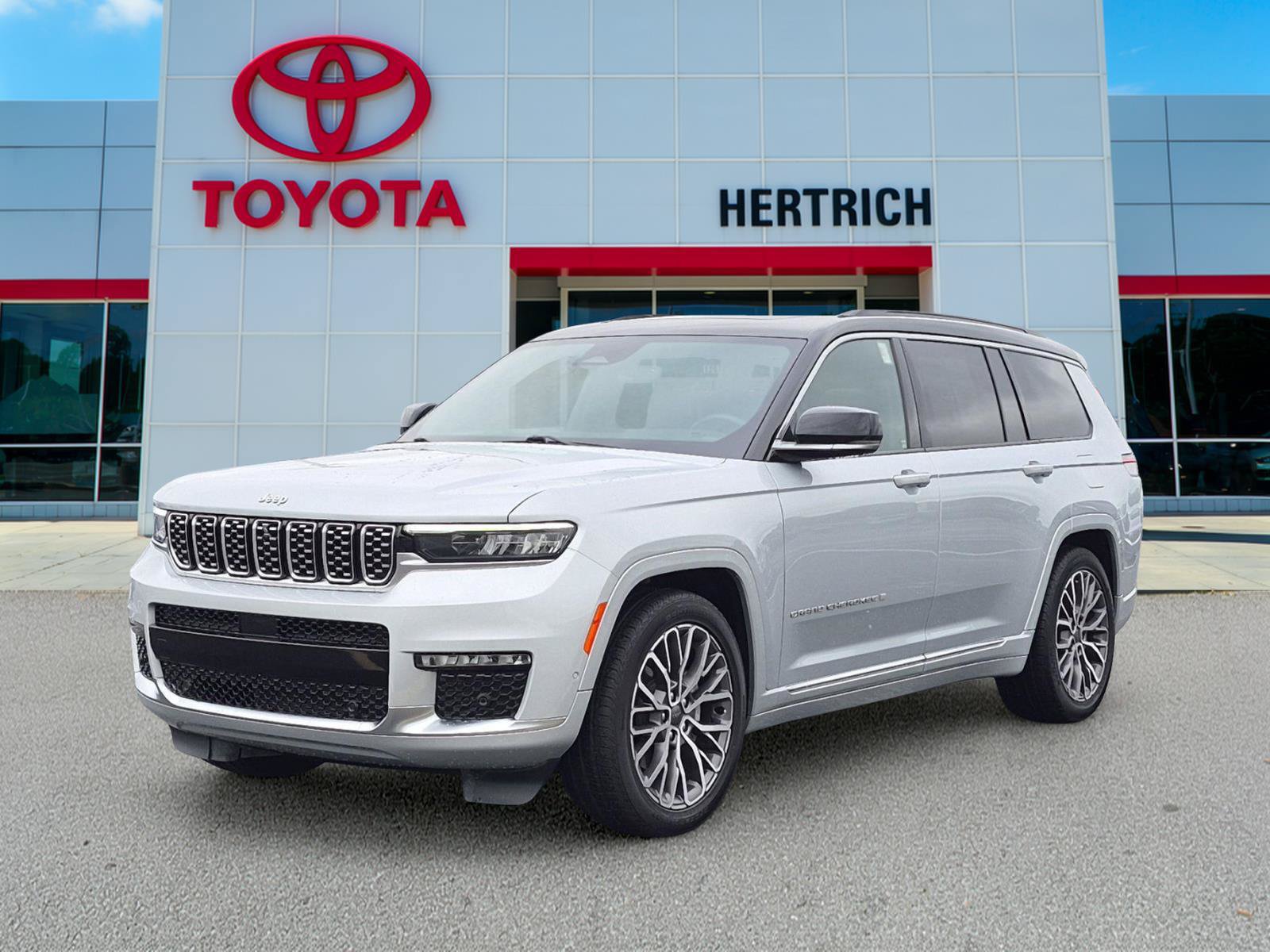  Jeep Grand Cherokee L