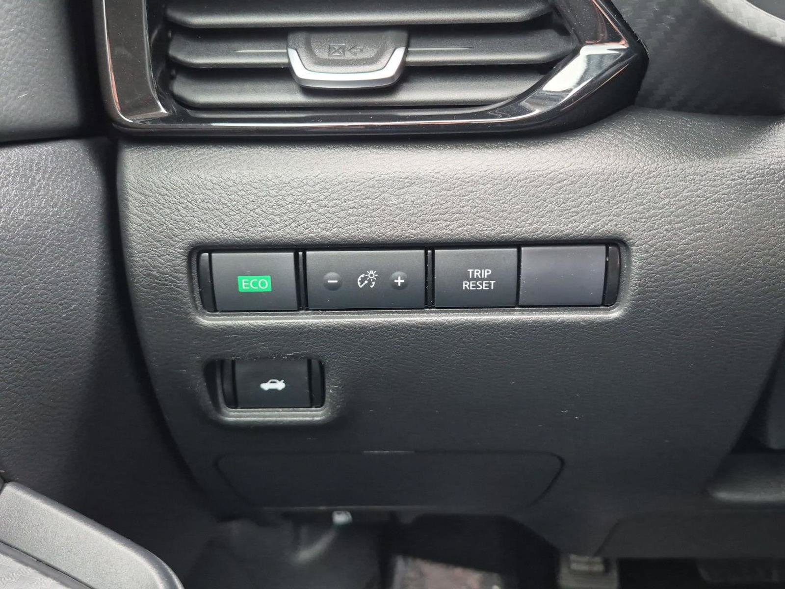 2024 Nissan Sentra SV - Photo 11