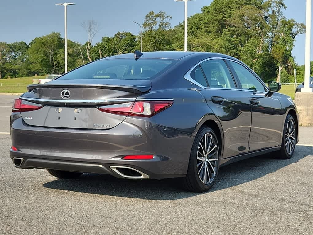 2023 Lexus ES 350 photo 3