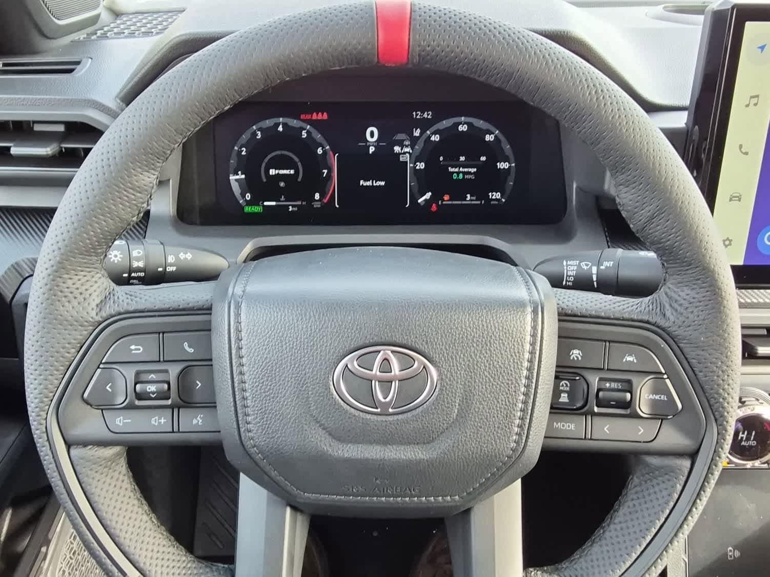 2025 Toyota Tacoma TRD Pro - Photo 14