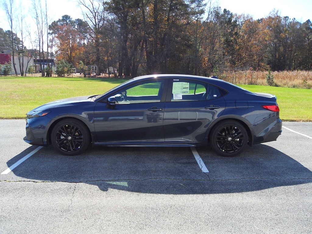 New 2026 Toyota Camry SE Sedan
