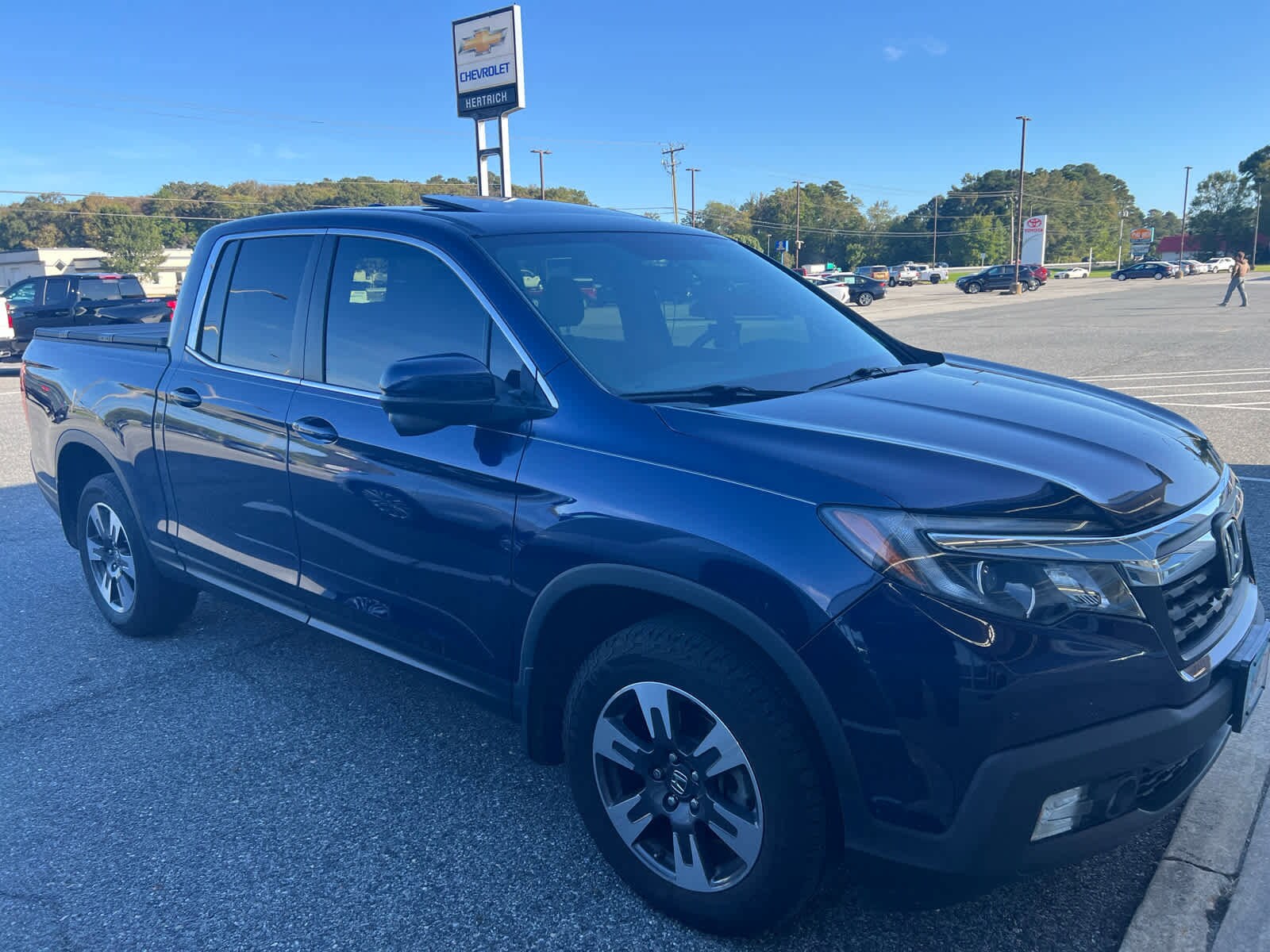 2019 Honda Ridgeline RTL-T photo 3