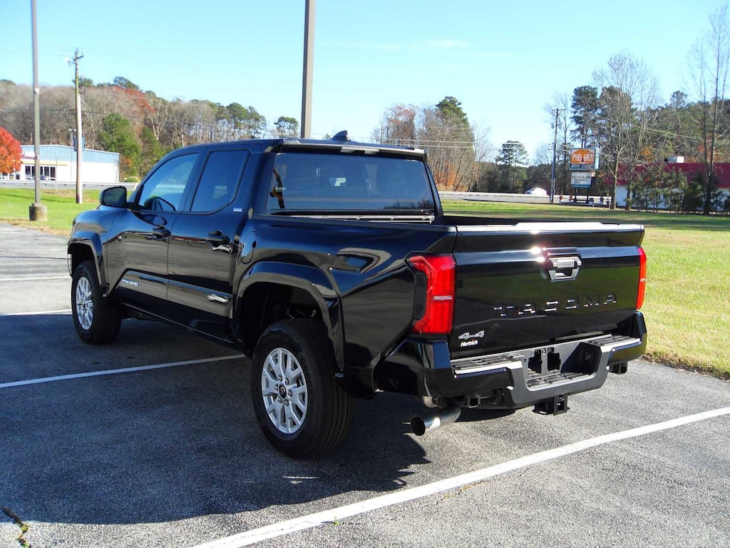 New 2025 Toyota Tacoma SR5 Truck Double Cab