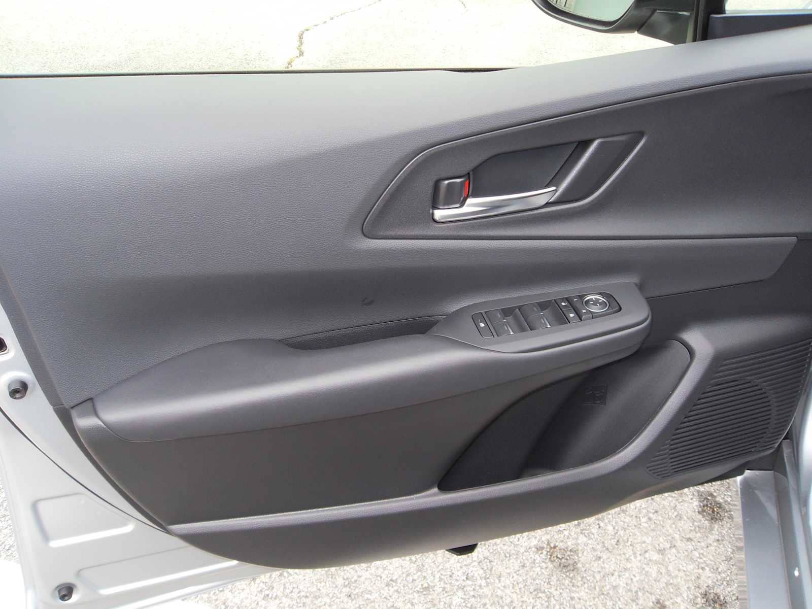 2026 Toyota Prius Plug-in Hybrid XSE - Photo 19