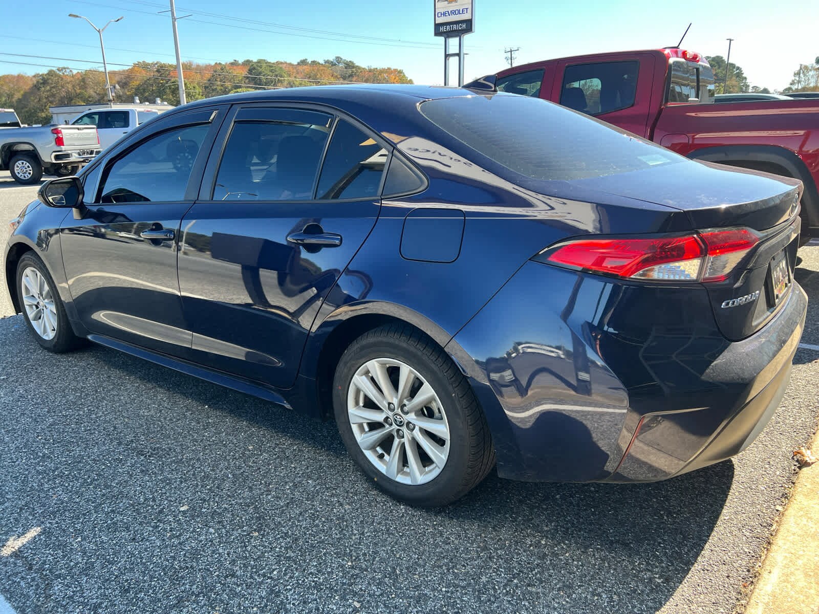 2024 Toyota Corolla LE photo 2