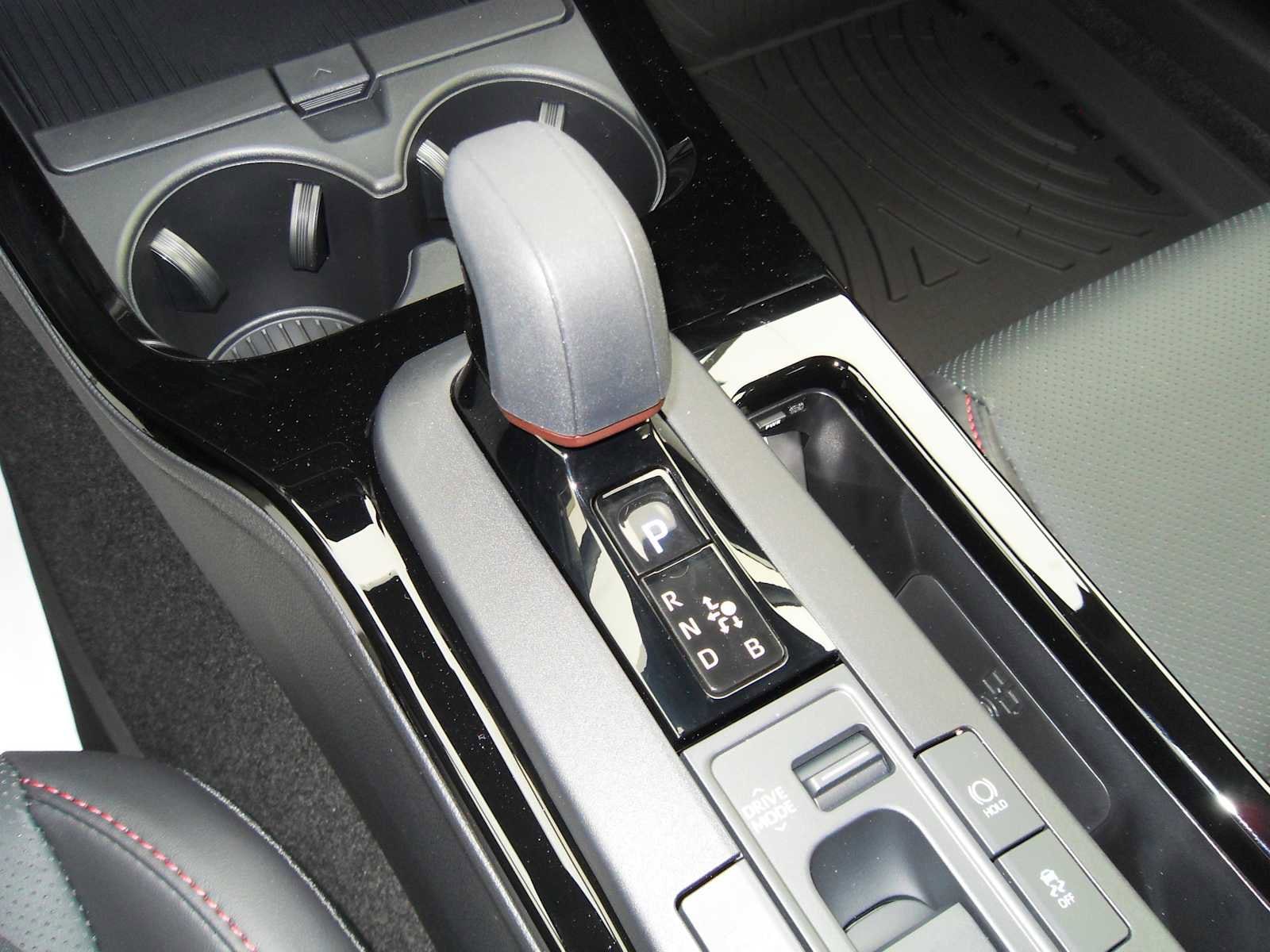 2026 Toyota Prius Plug-in Hybrid XSE - Photo 23