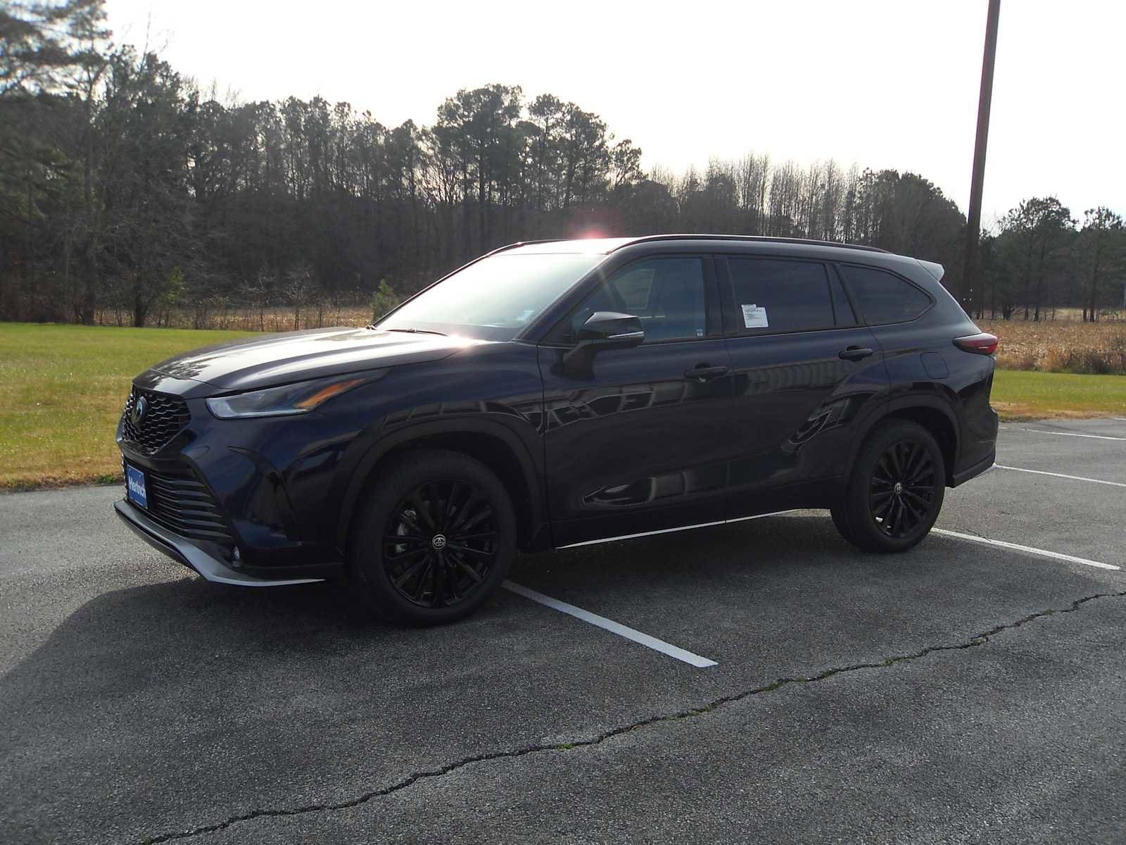2026 Toyota Highlander XSE's photo