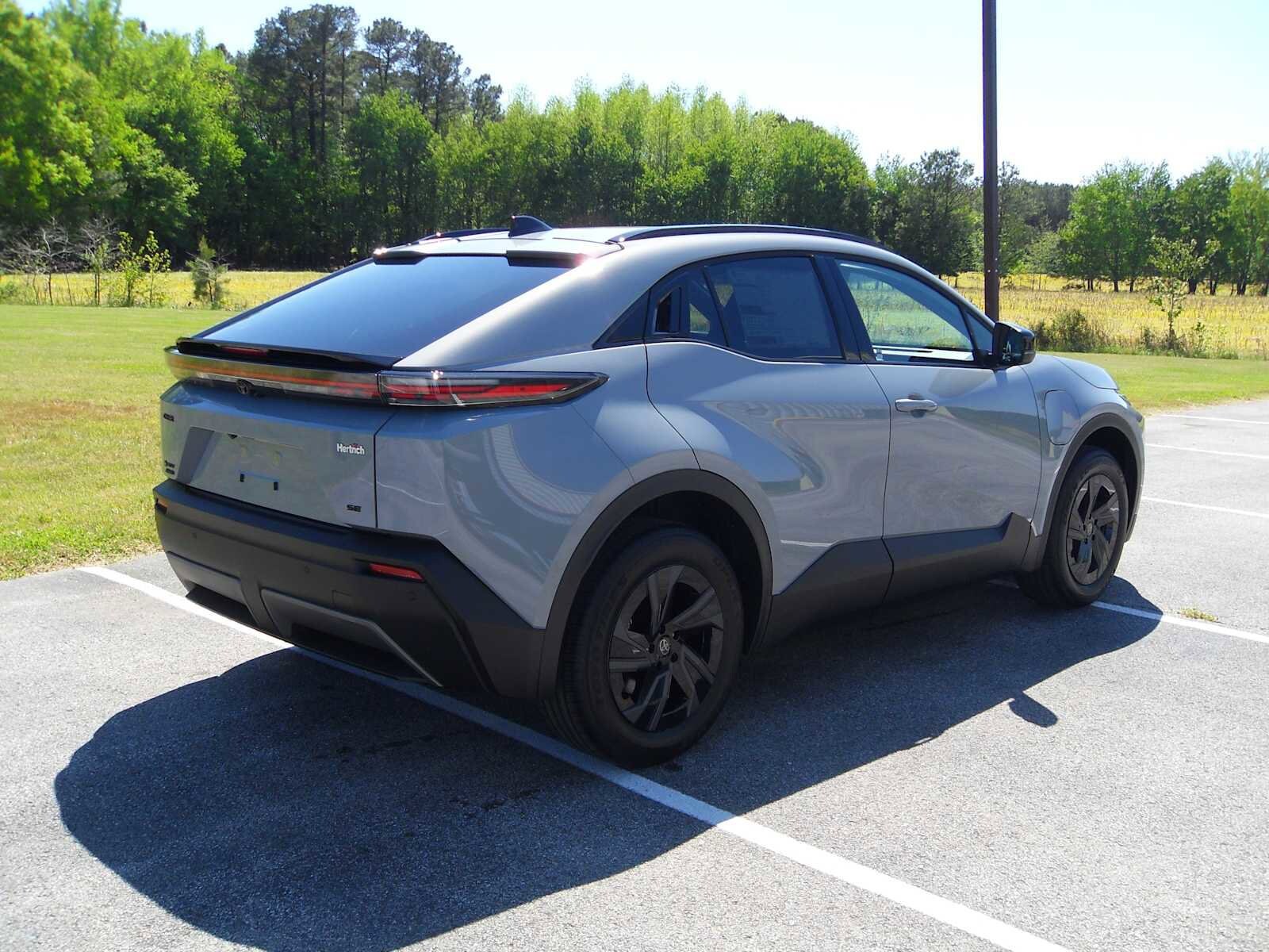 2026 Toyota C-HR SE - Photo 5