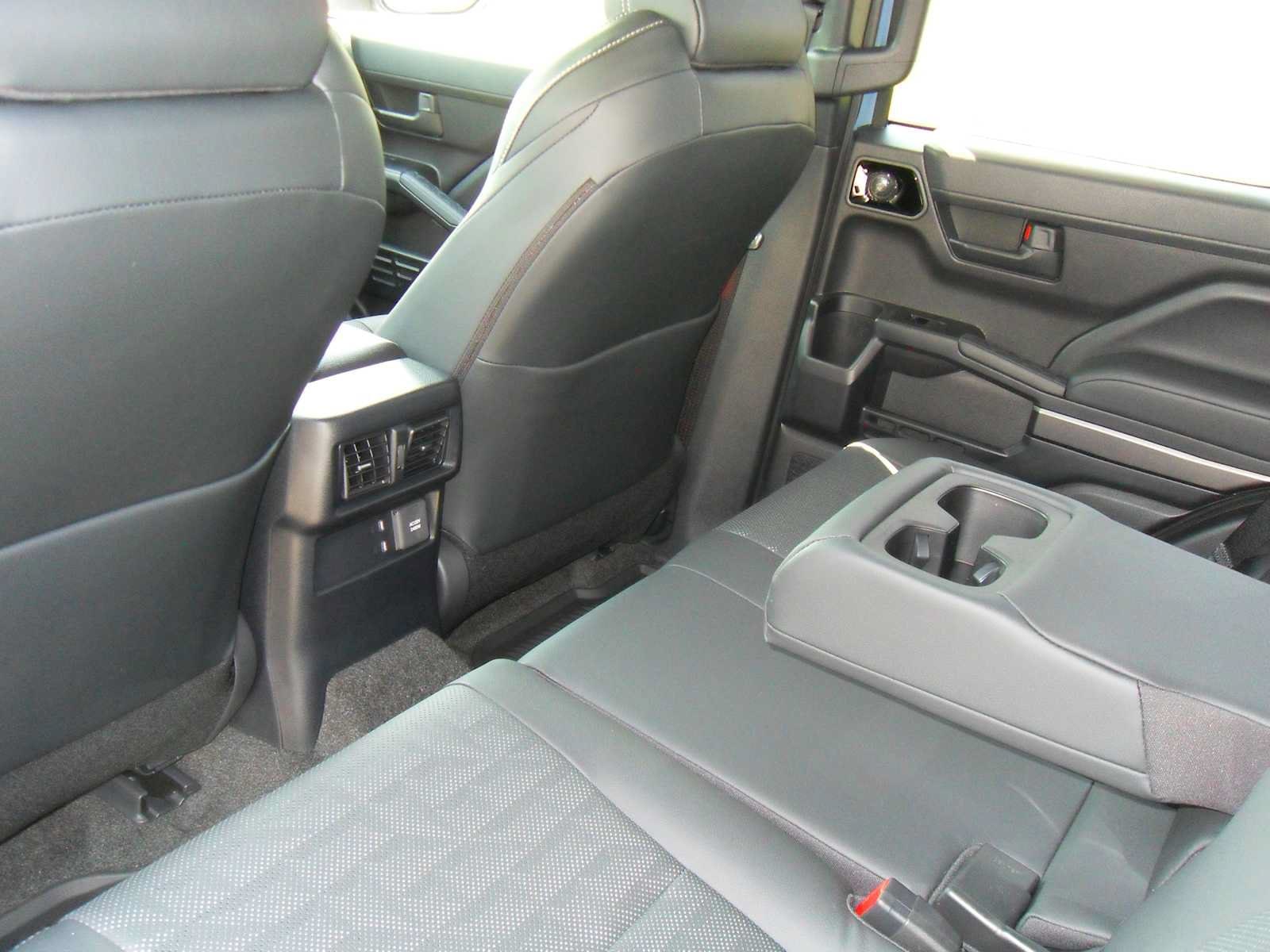 2026 Toyota 4Runner TRD Off-Road Premium - Photo 18