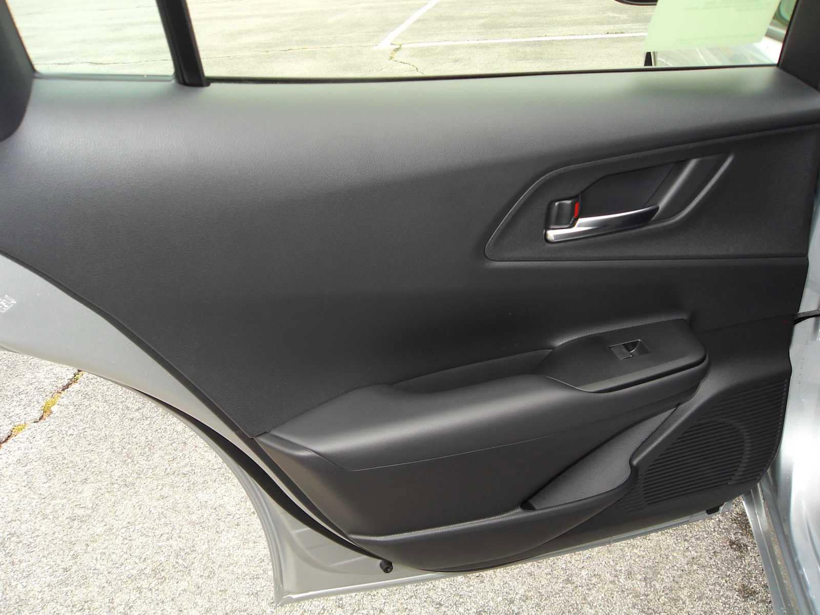 2026 Toyota Prius Plug-in Hybrid XSE - Photo 15