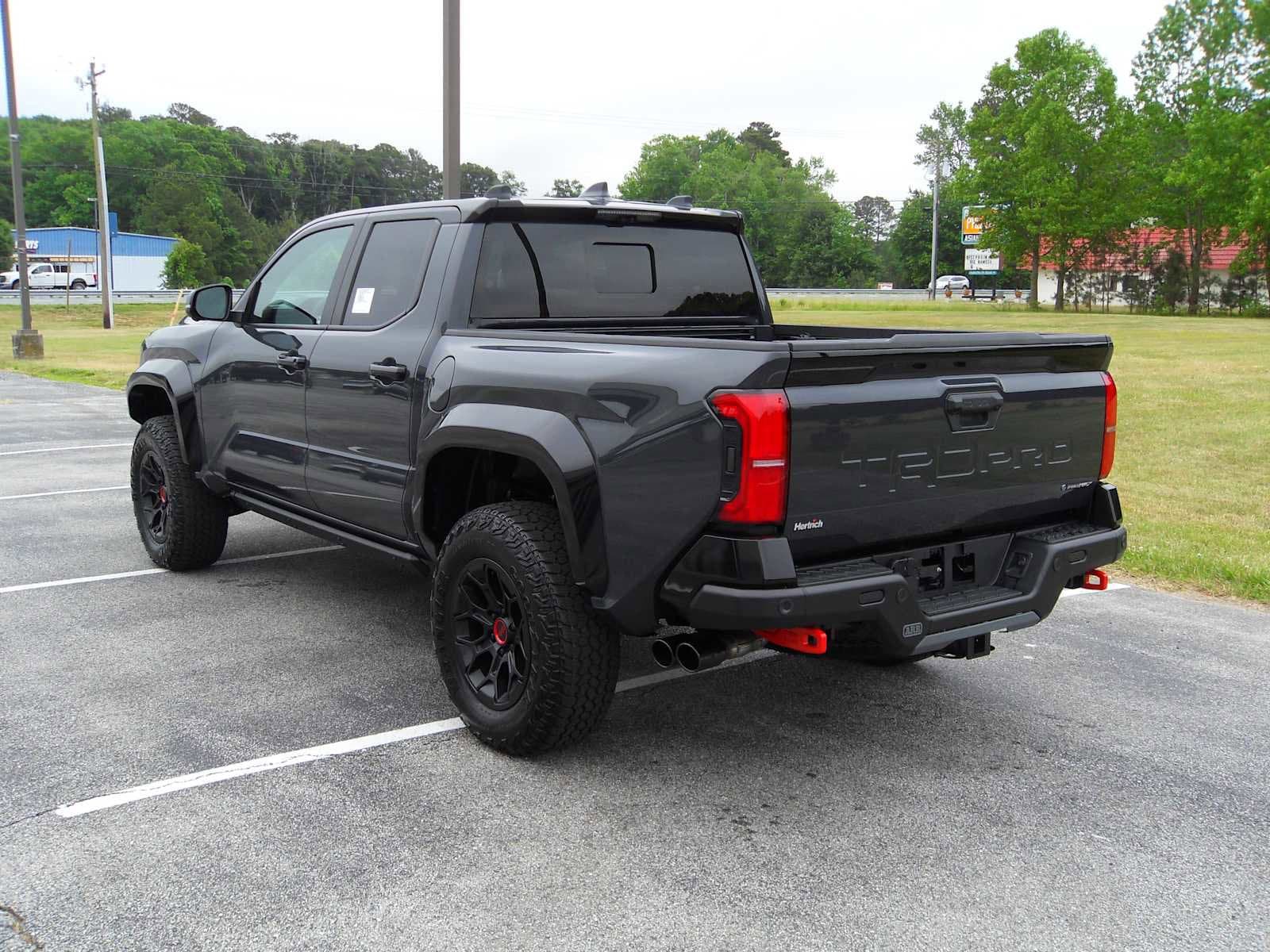 2026 Toyota Tacoma TRD Pro - Photo 3