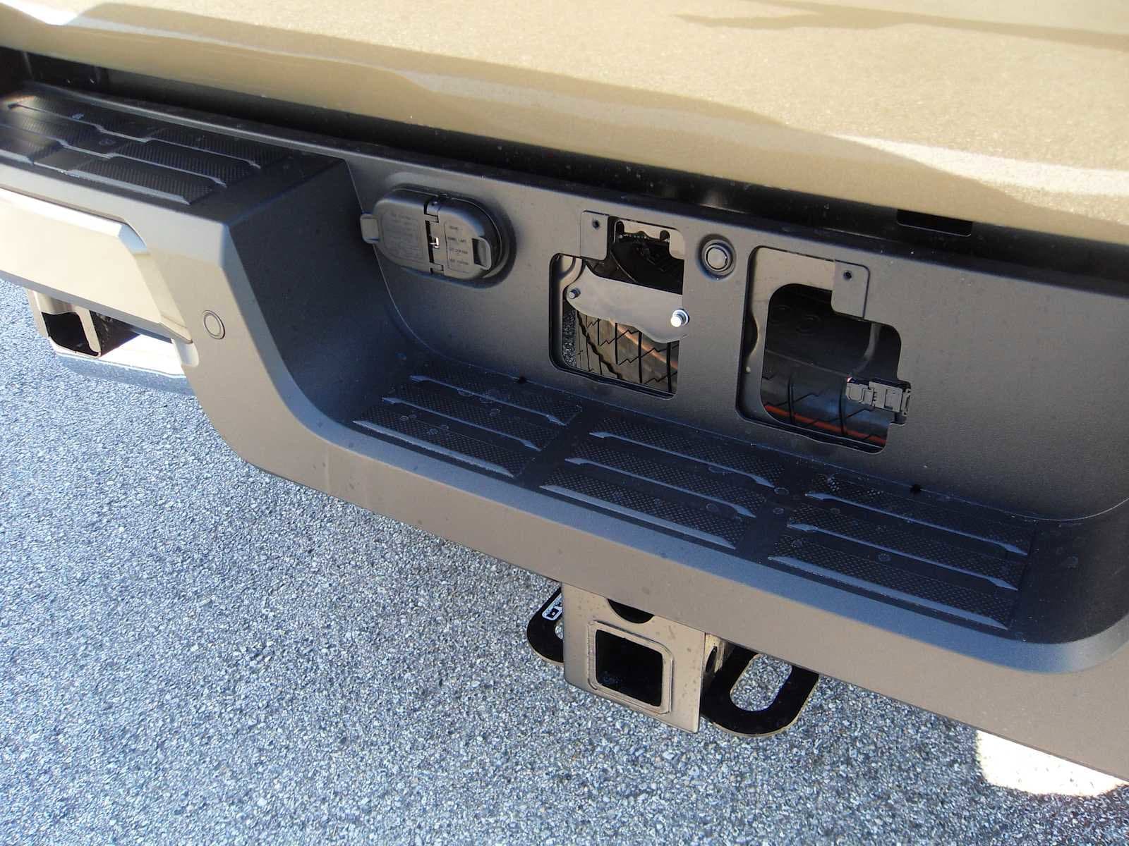 2026 Toyota Tacoma Limited - Photo 11