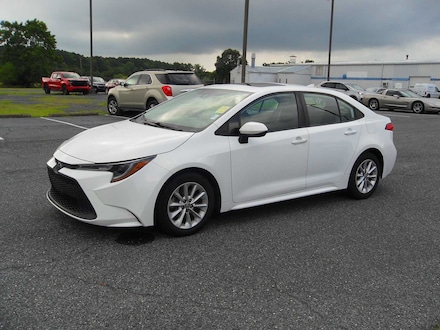 2020 Toyota Corolla LE Sedan