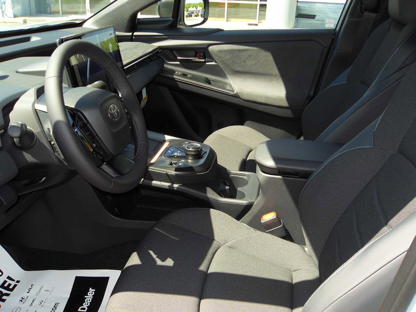 2026 Toyota C-HR SE - Photo 19