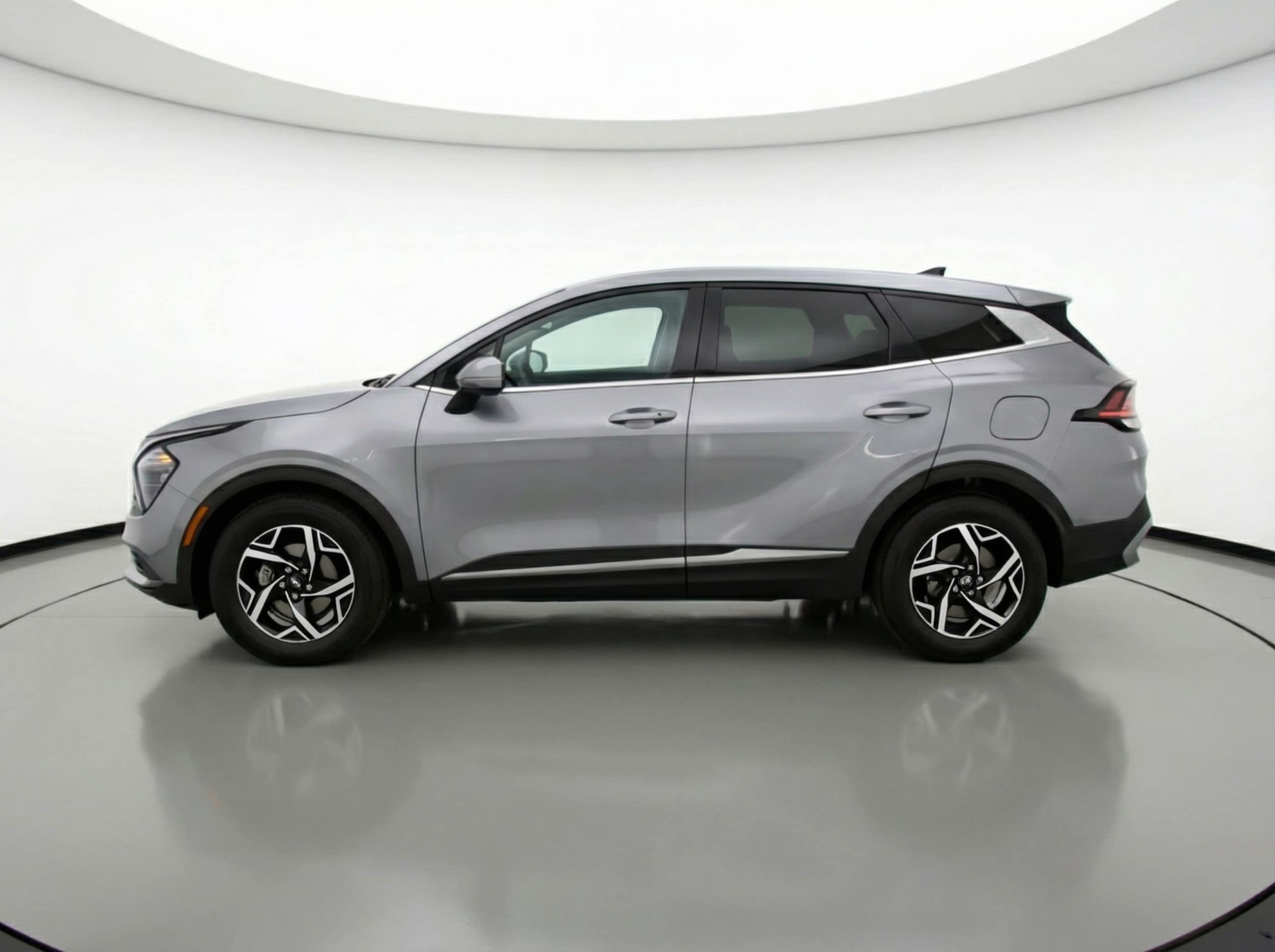 Thumbnail: 2025 Kia Sportage - 4