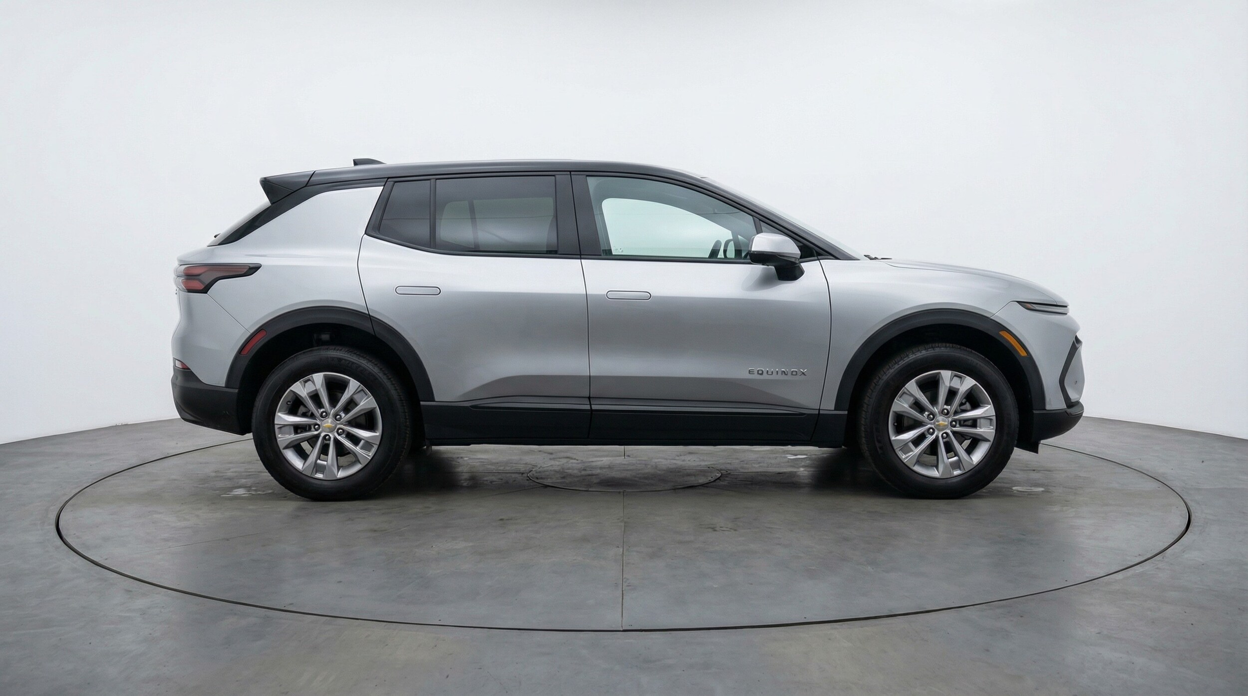 Thumbnail: 2025 Chevrolet Equinox - 8